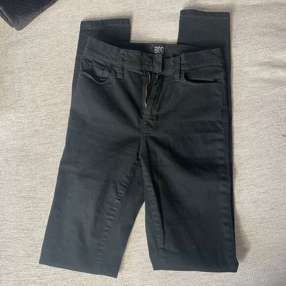 BDG Urban Outfitters High Rise Twig Black Knee Hole Jeans 24 Goth Alt Scene - Picture 2 of 4